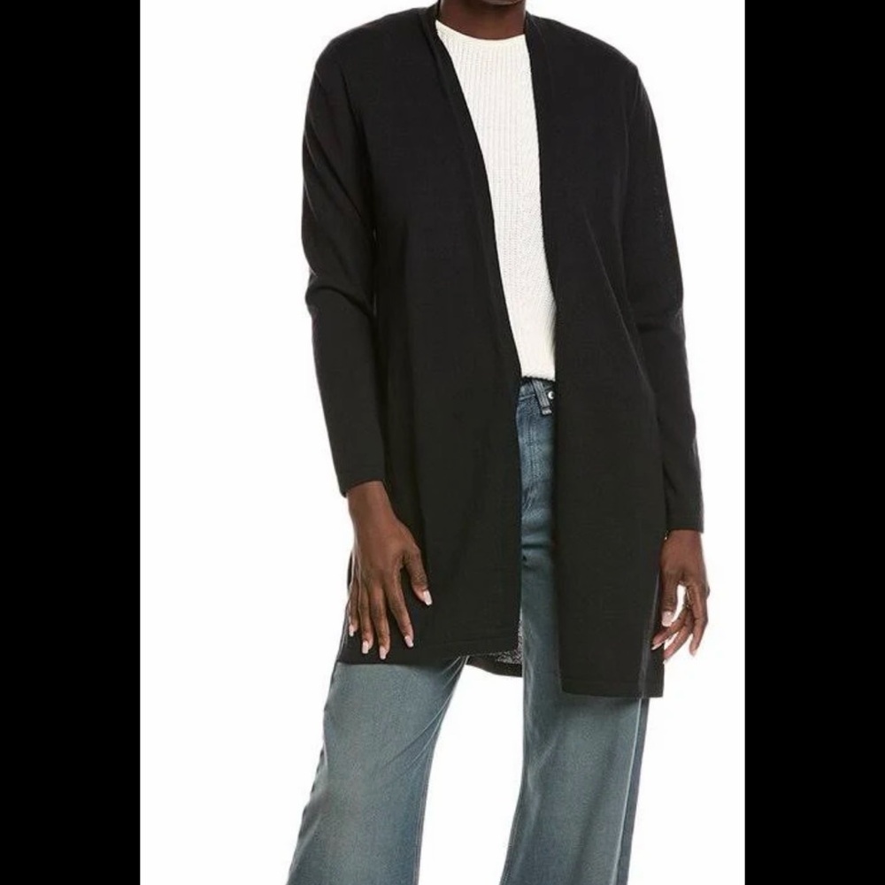 Eileen Fisher 100% Extra Fine Merino Wool Straight Black Cardigan Pockets Sze M